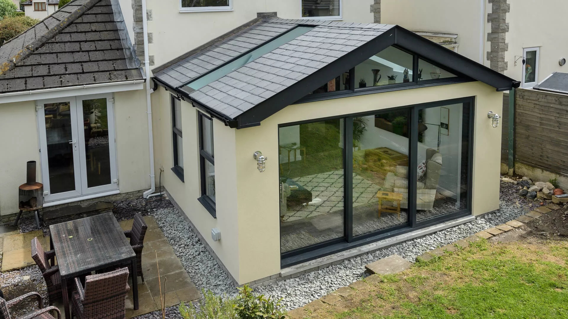 Elegante Losung fuer jede Jahreszeit mit Wintergarten Aluminium
